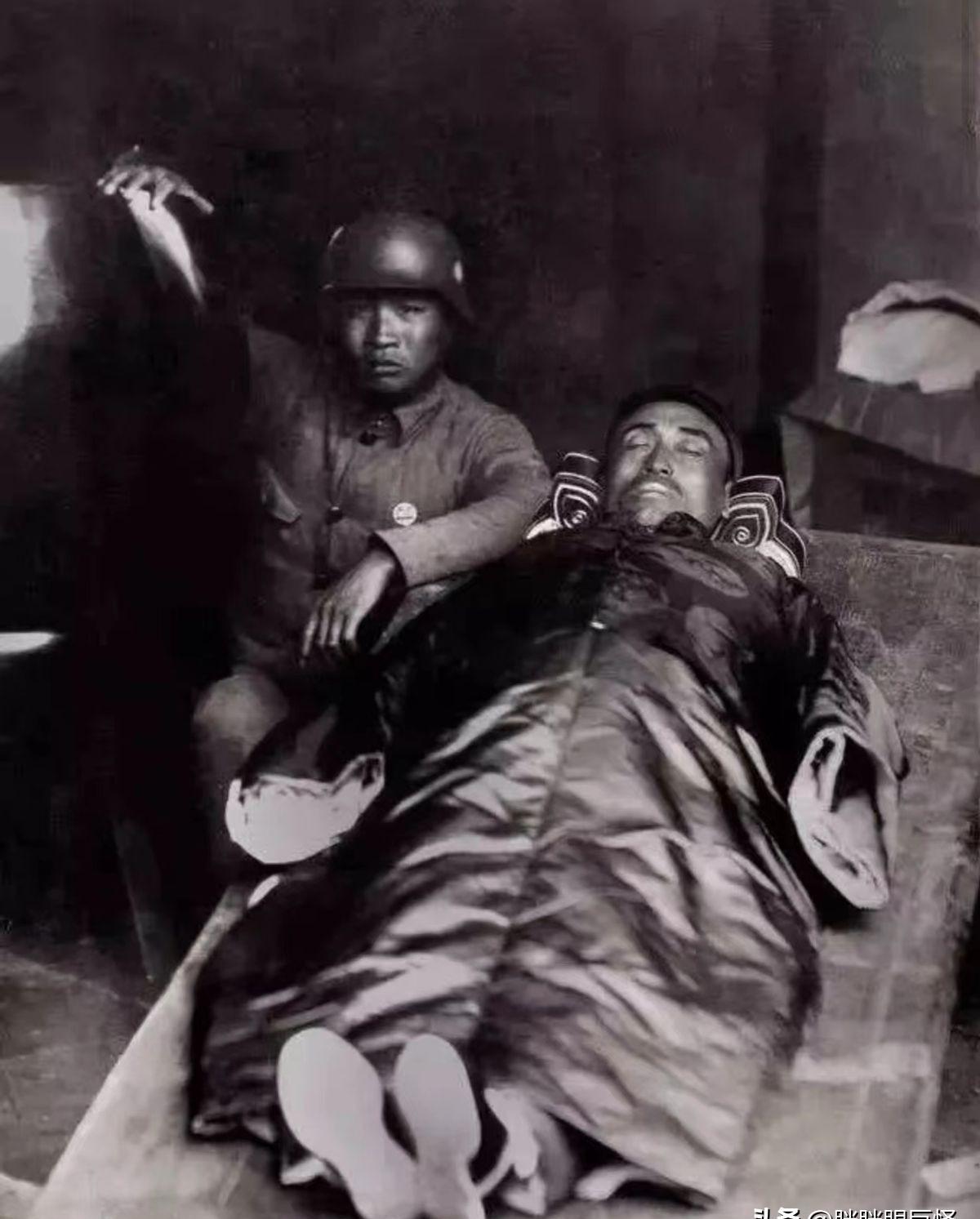 1937年,淞沪会战,杨杰将军的最后遗容