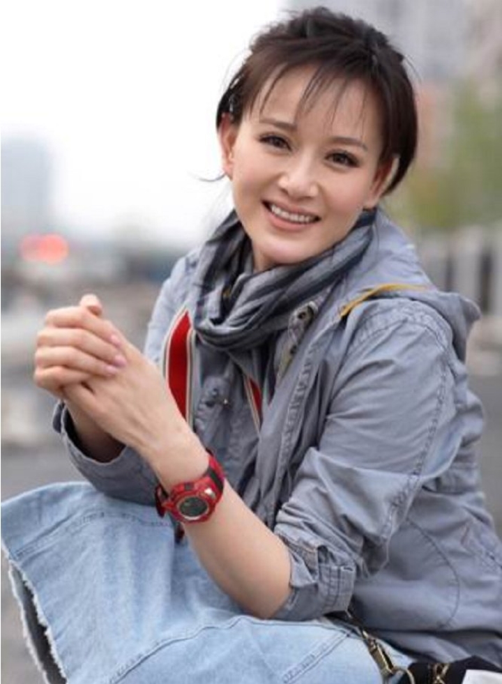 石爻 感恩之心与圈外丈夫低调迎接双胞胎