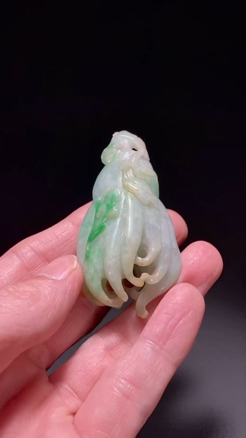 老坑飘绿翡翠 佛手 福挂件 把件