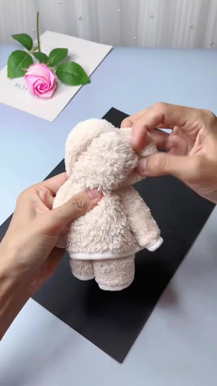 十六秒教你制作超可爱的毛巾小熊