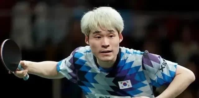 张禹珍韩国乒乓球男单一哥,自从染了头发之后,颜值发生了翻天覆地的