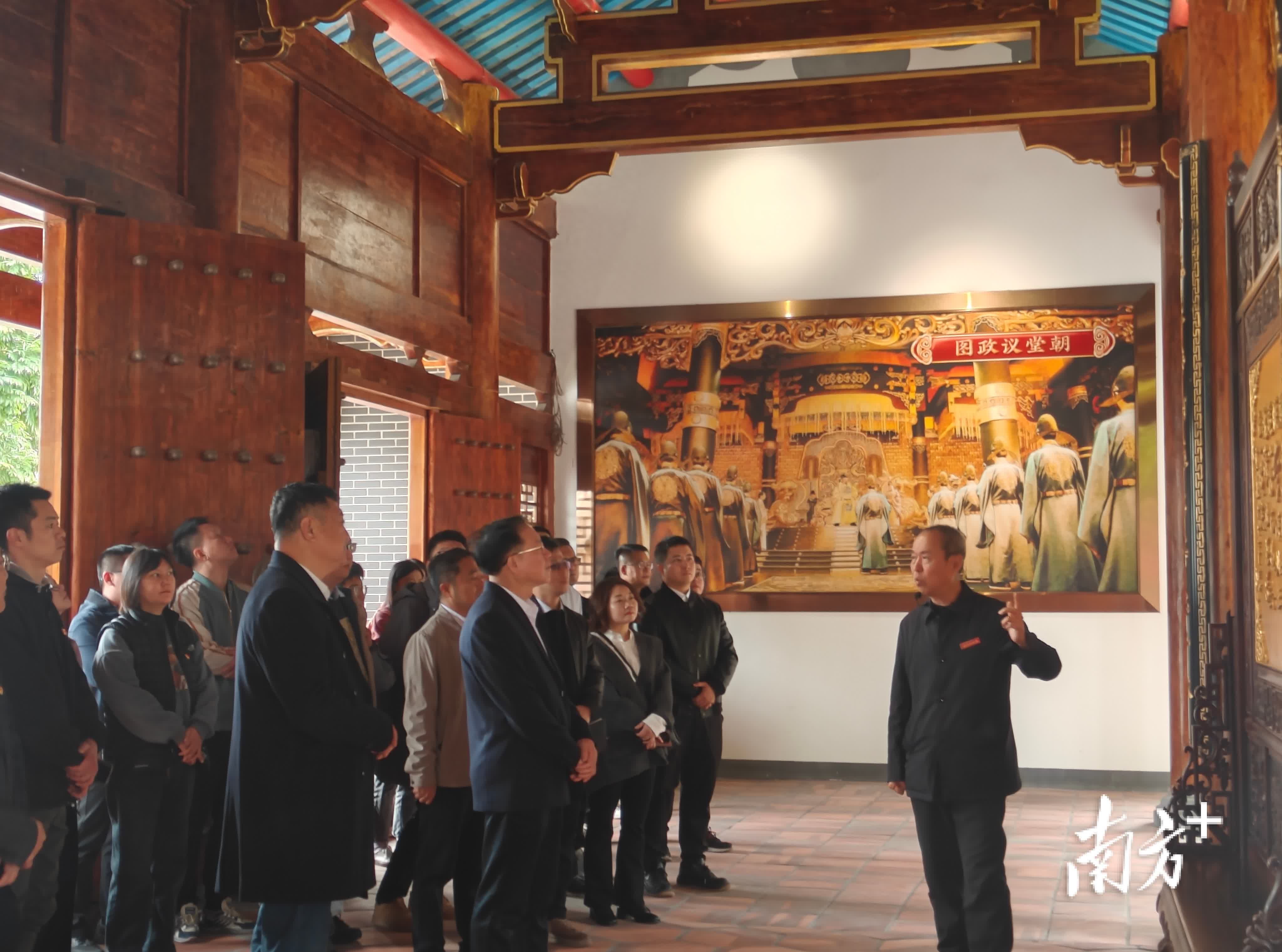 承办方可抛难题,寻求聚智共商,特别是有的聘请地方