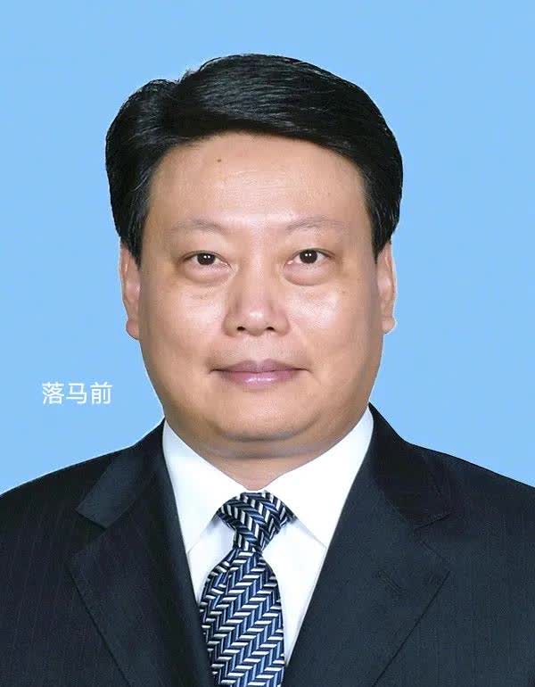 贪官的头发都是染的吗?