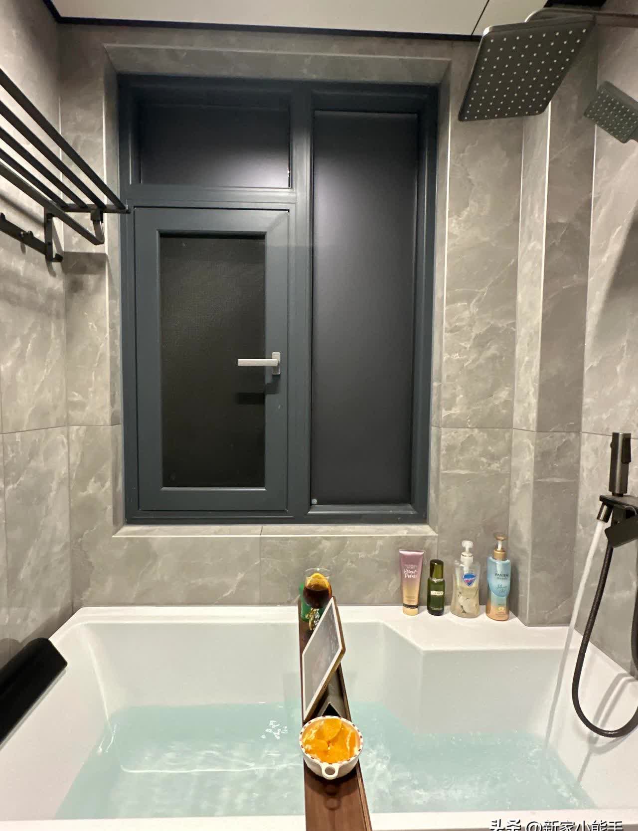 刚好过年的时候过去走亲戚,第一眼看到,打心里真的嫉妒呀!