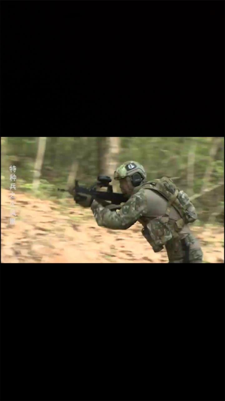 特种兵之火凤凰:雷战出任务第六感会出事,安然就出事了,太凄凉