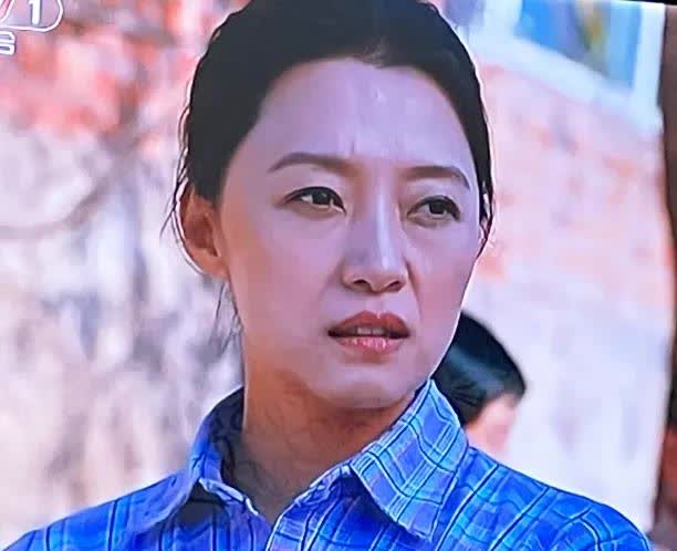 这部剧中的邱兰心眼好,和丈夫大林一样忠厚善良