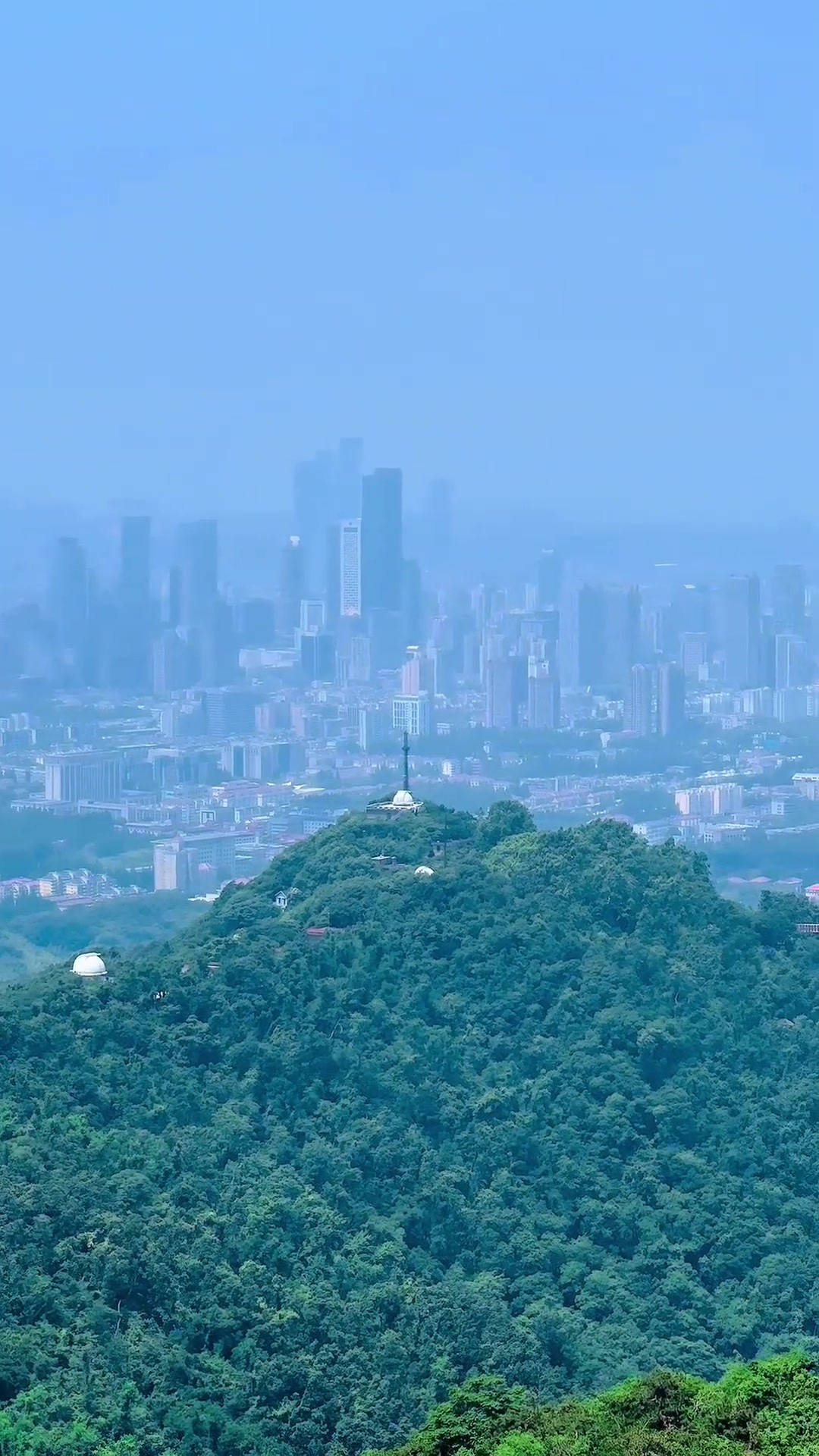 端午旅游,登南京紫金山,俯瞰南京城风景,旅游推荐