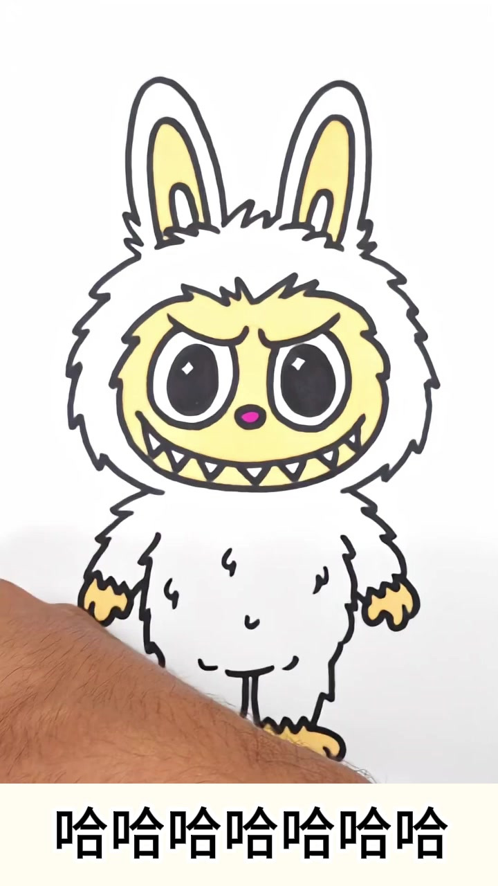 画画的拉布布小玩偶