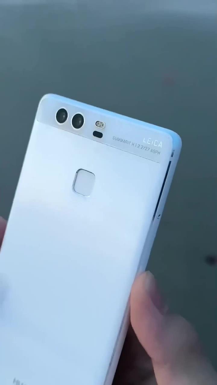 华为与徕卡合作的第一款手机,拍照效果依然惊艳