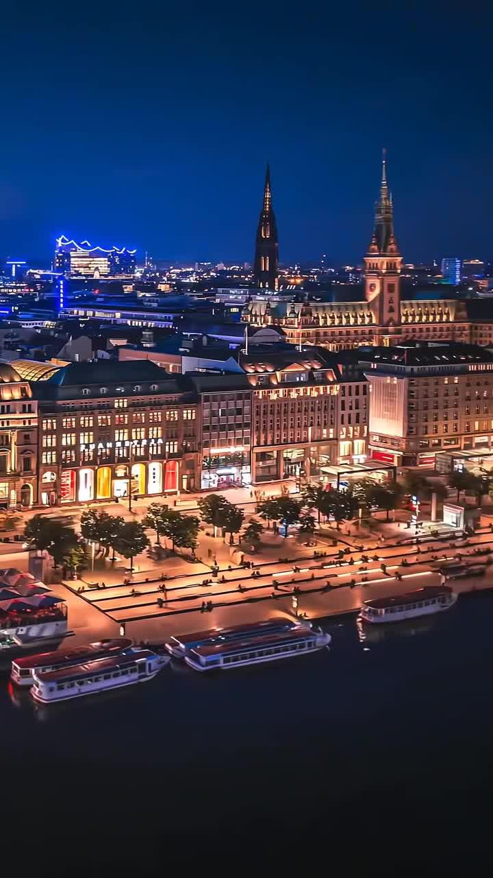 德国第二大城市汉堡:"世界桥城" 与通世界之门