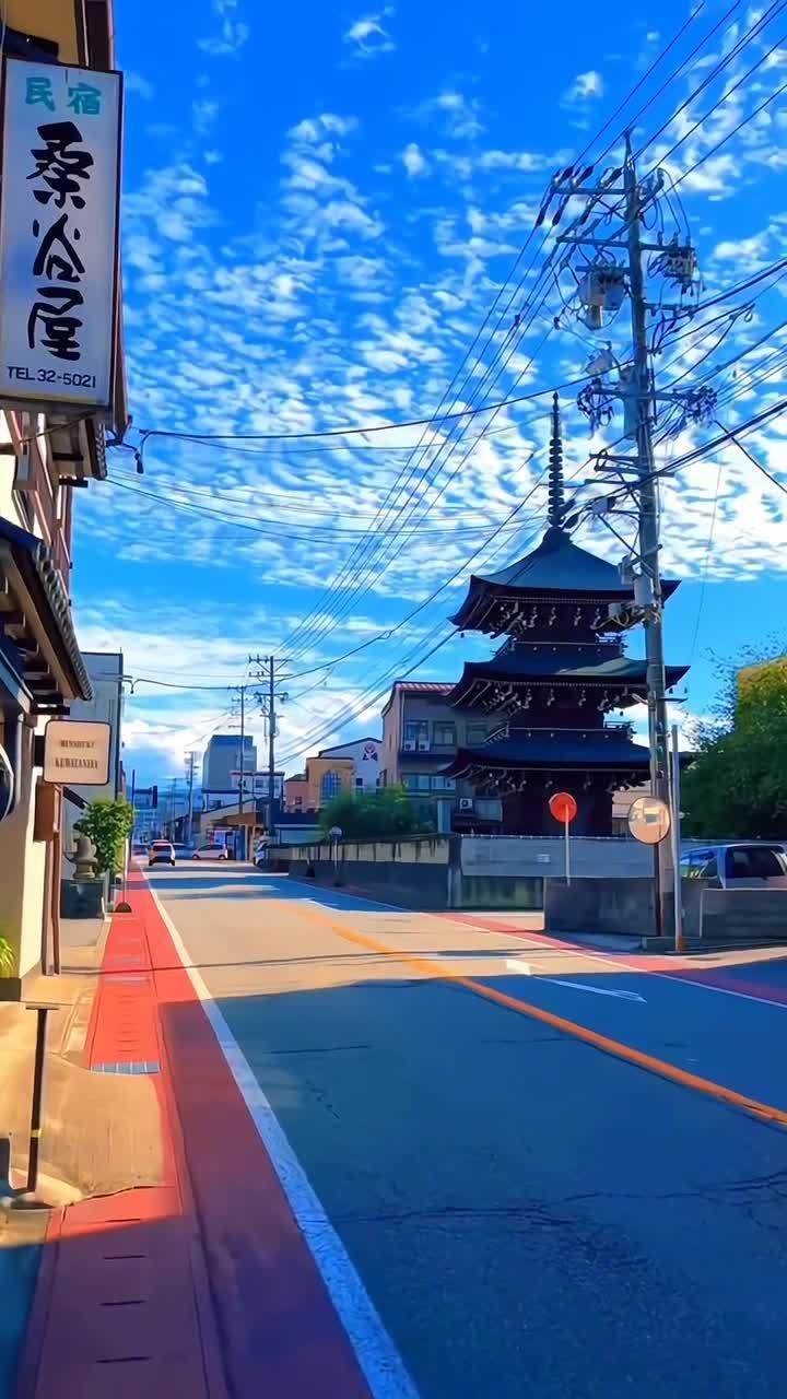 日本街头:动漫文化发源地的现实与二次元交织