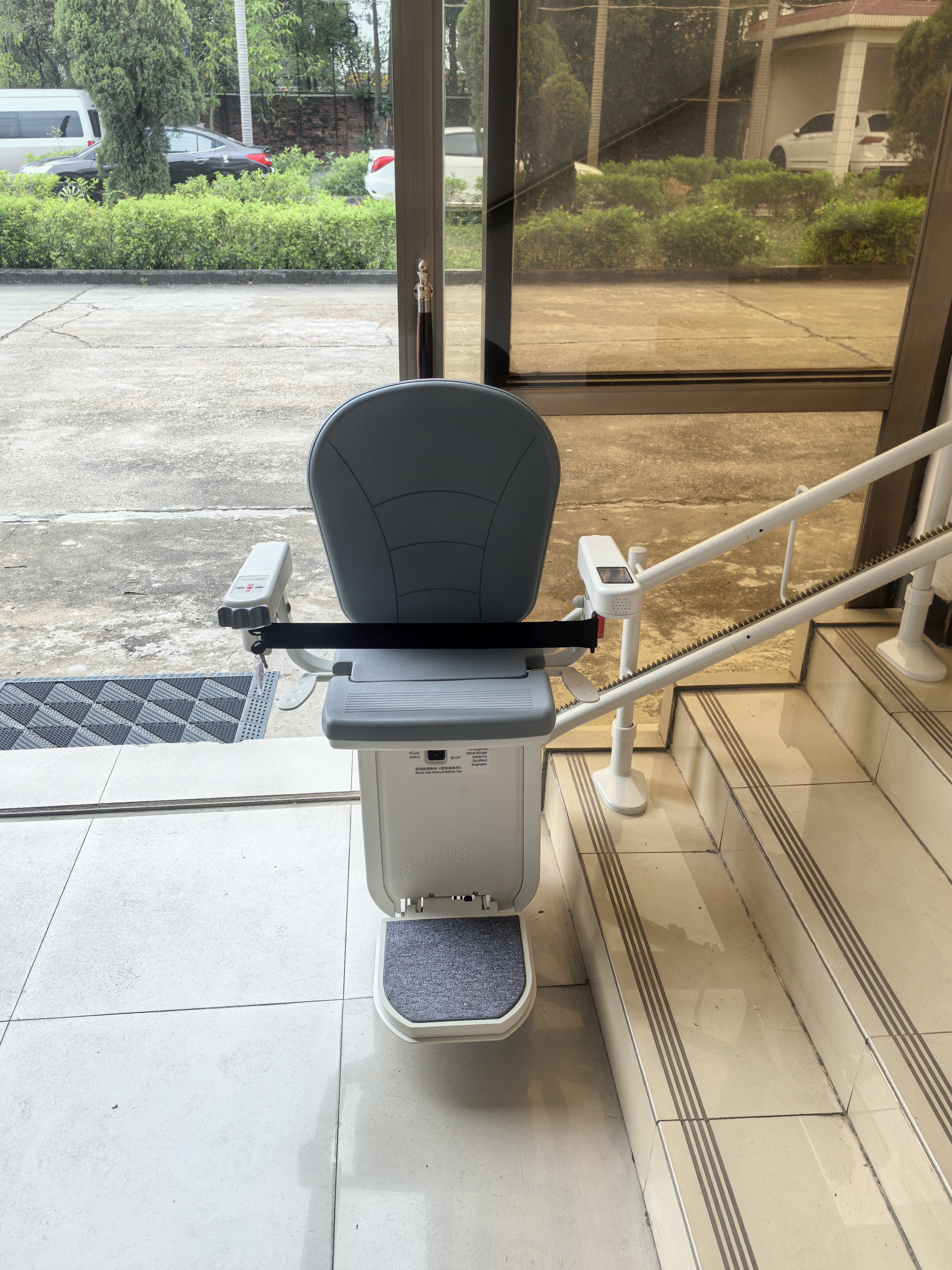 美罗蒂克座椅电梯