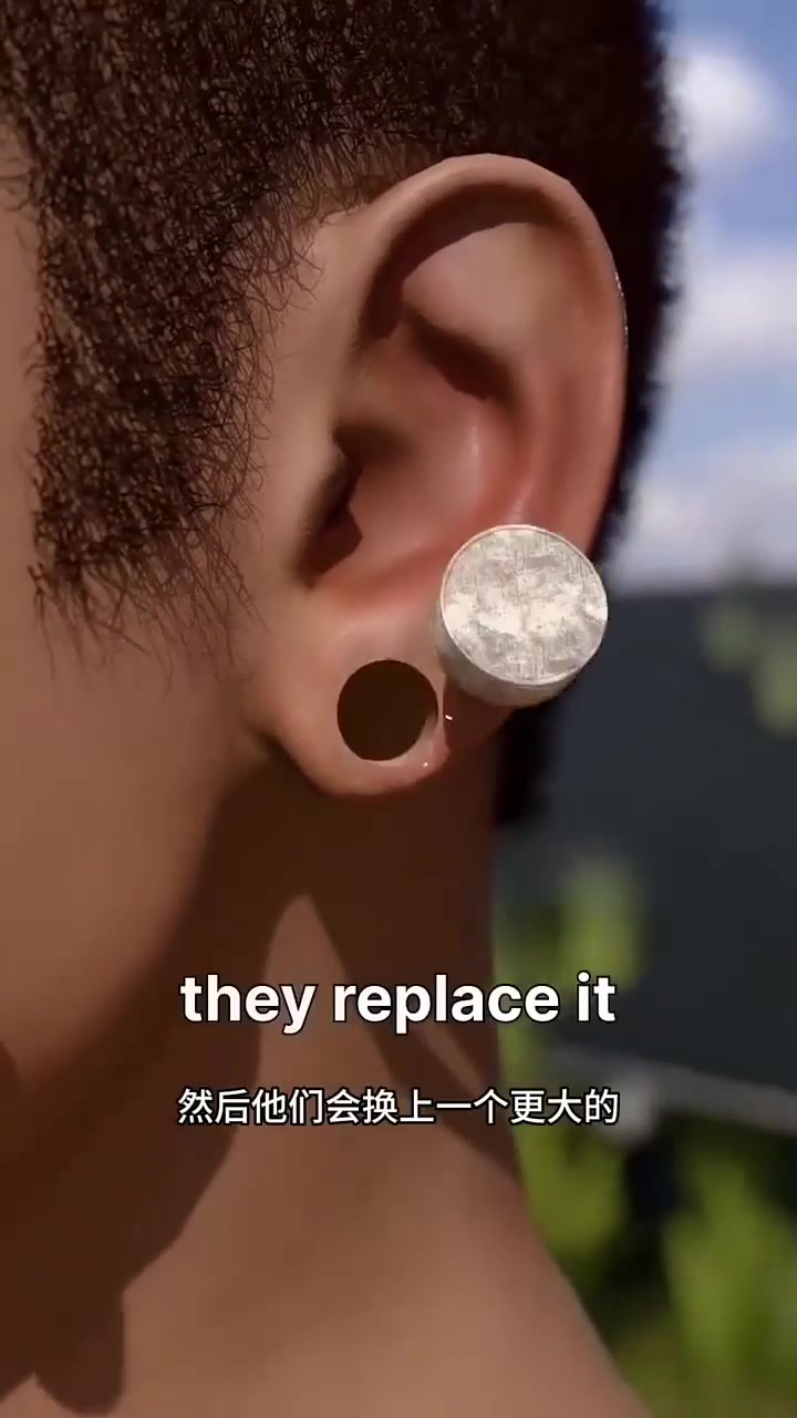 非洲原始部落的耳洞