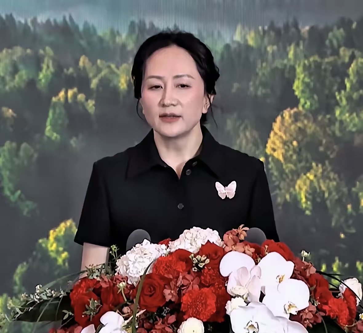 孟晚舟母亲是谁，孟晚舟母亲是谁扮演的
