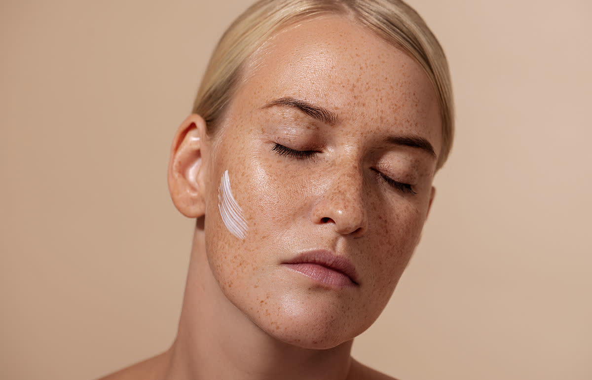 每次洗脸后,那紧绷感就像被无数个小手紧紧拽着,真心疼我的皮肤啊!