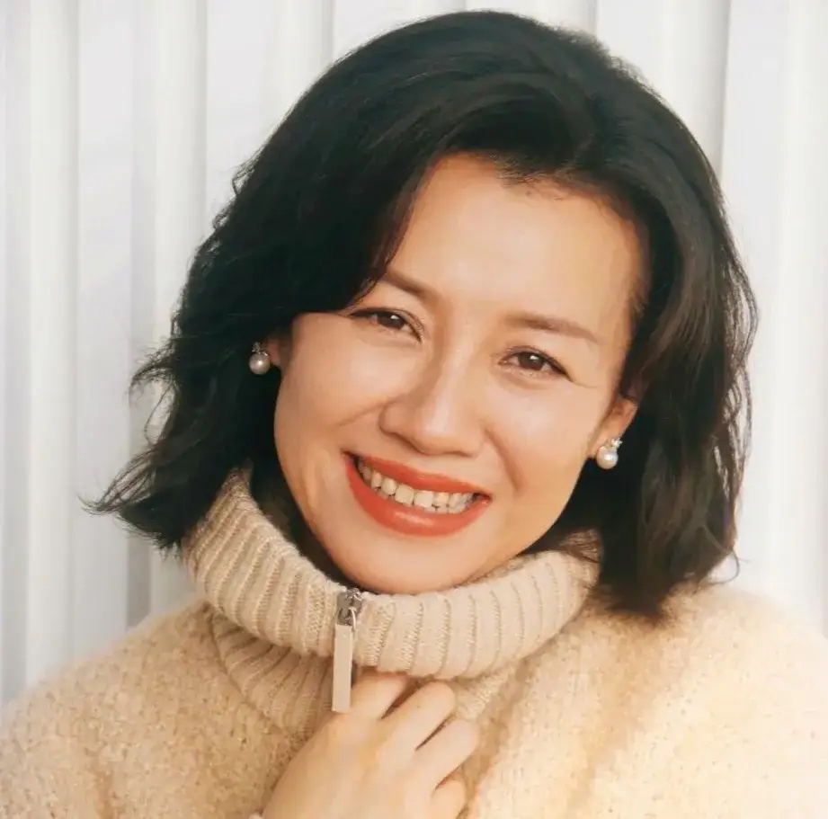 演员刘琳说,我是地地道道的北京大妞儿,我天生就爱大笑,有时候会因为