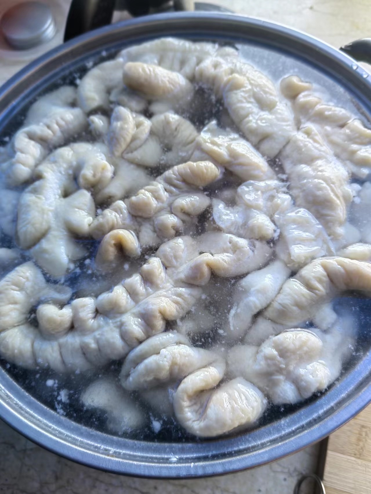 牛花肠牛大肠焯水出来自拍真实图片牛肉里面有什么肠子新鲜牛小肠牛