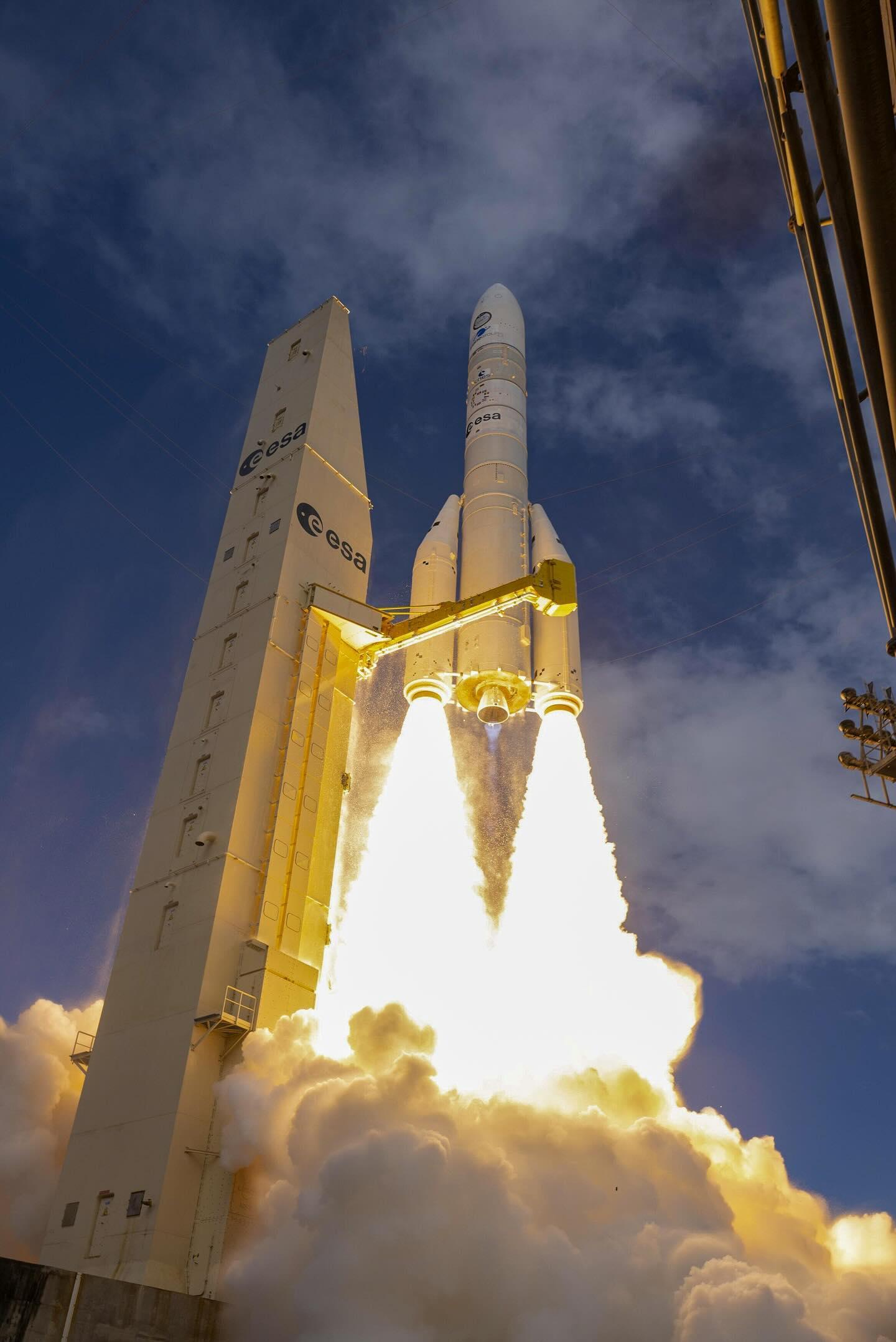 pédoussaut拍摄的阿丽亚娜6号的惊艳图像 来源:tum