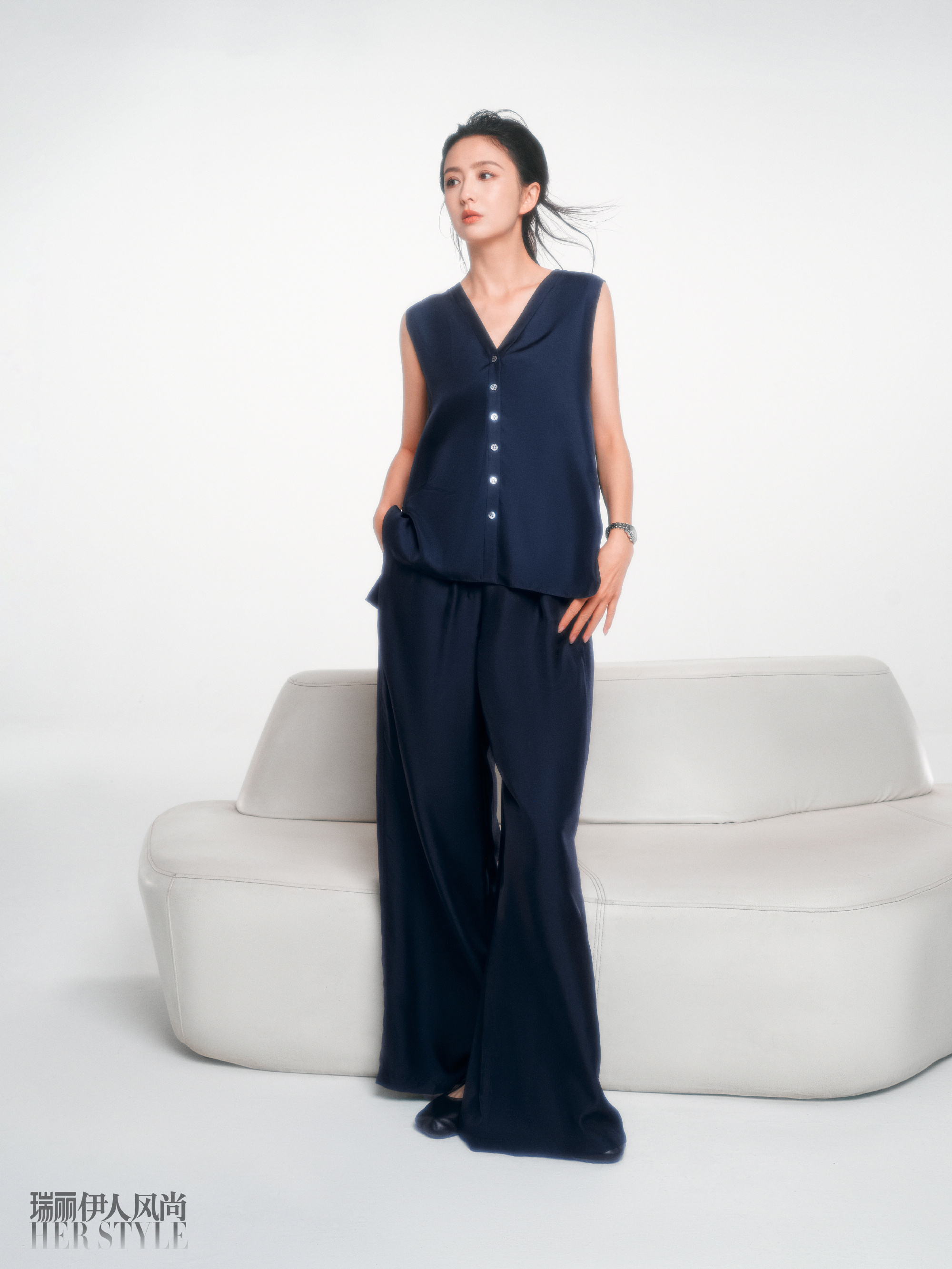 佟丽娅《瑞丽伊人风尚》封面大片