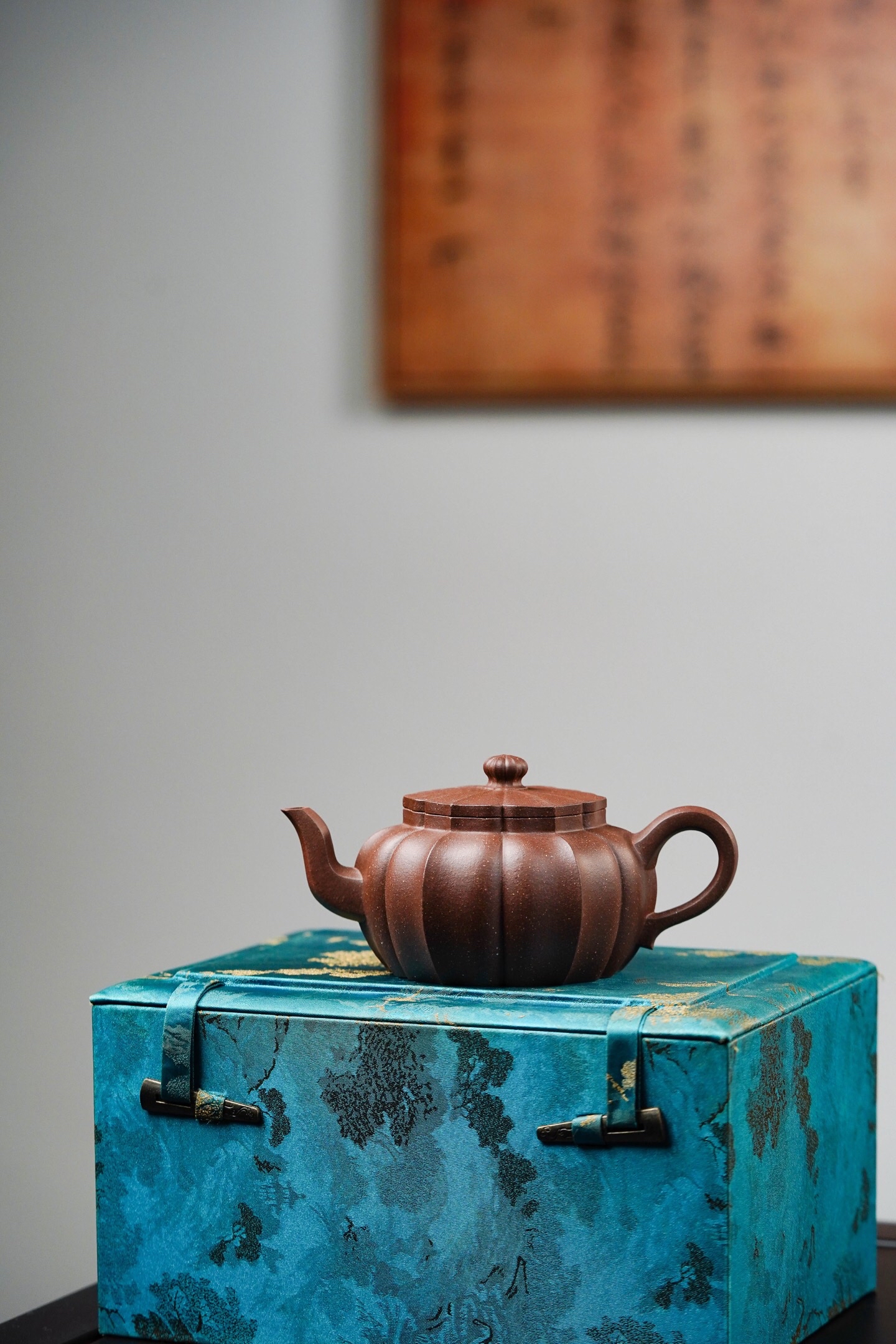 紫砂作者的精心之作,打上的印章