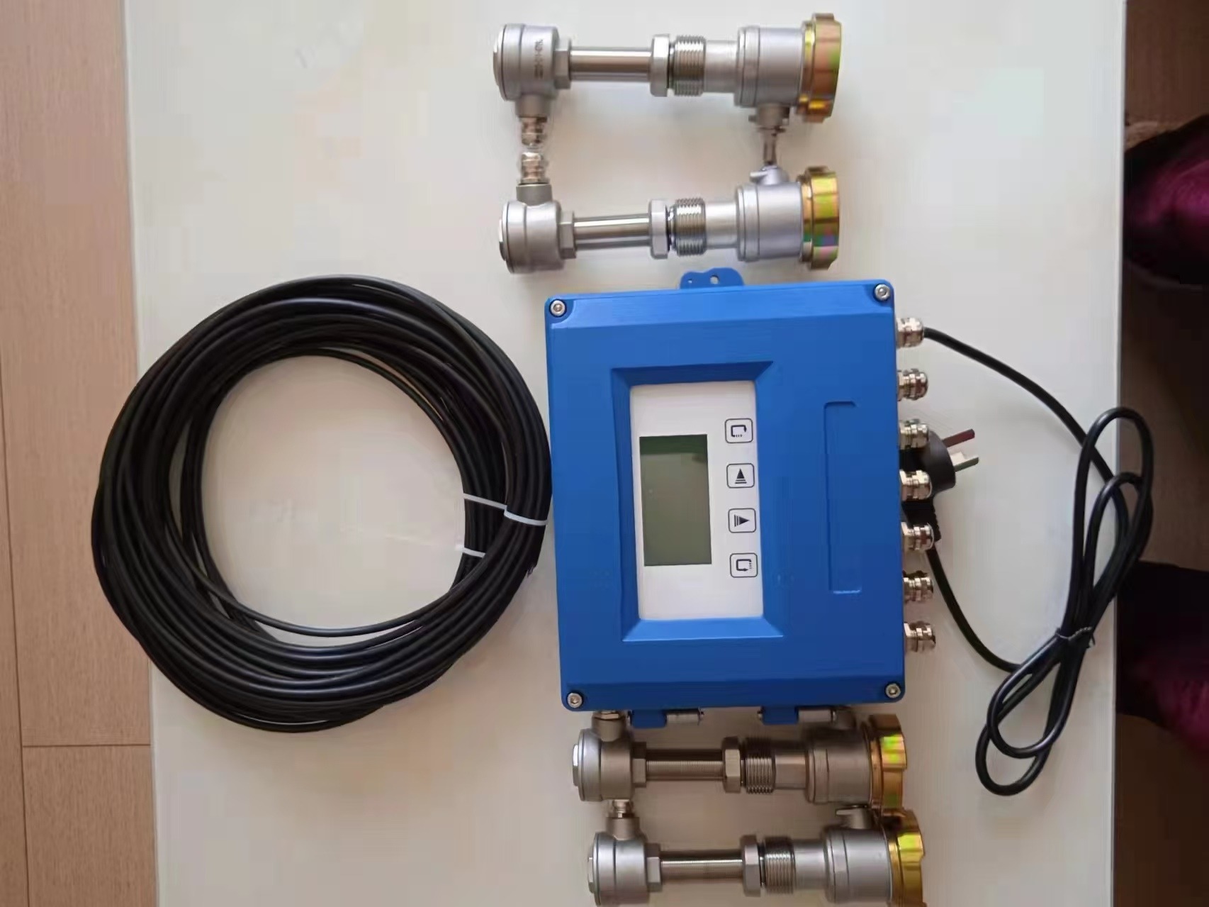 外夹式超声波流量计管道式超声波流量计