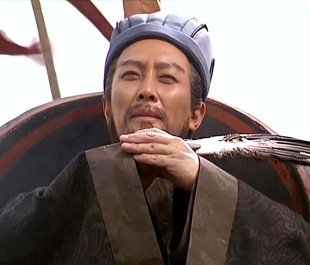 一千多年来,诸葛亮被塑造成了一个完美的化身,无论是军事还是政治,都