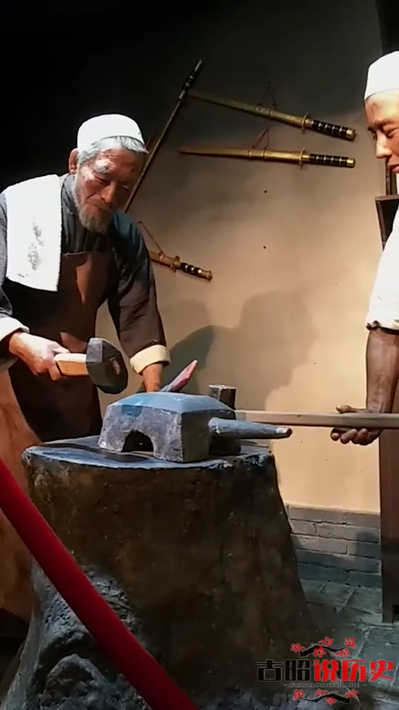 保安族腰刀,与藏刀,蒙古刀齐名.产于甘肃省积石山县大河家镇