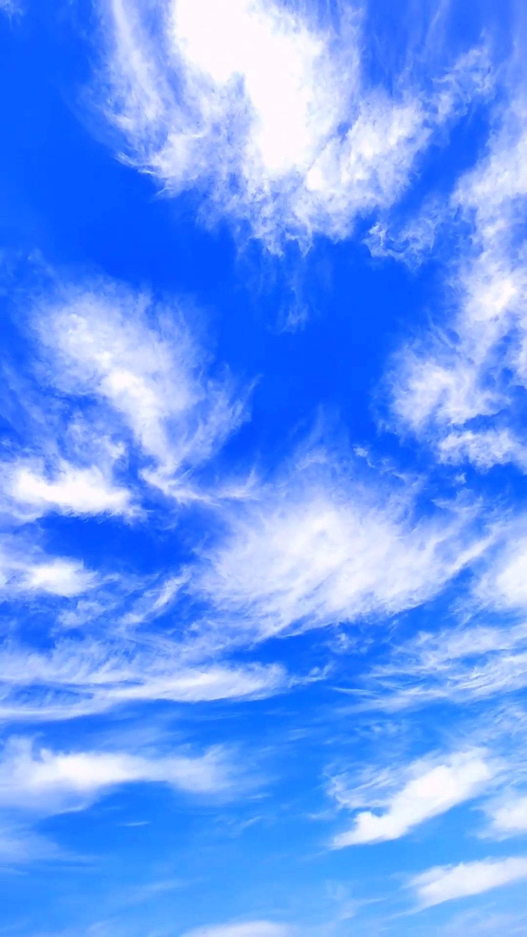 夏日旅游,如果有人给你发天空的照片,不要回好看,记得要说我