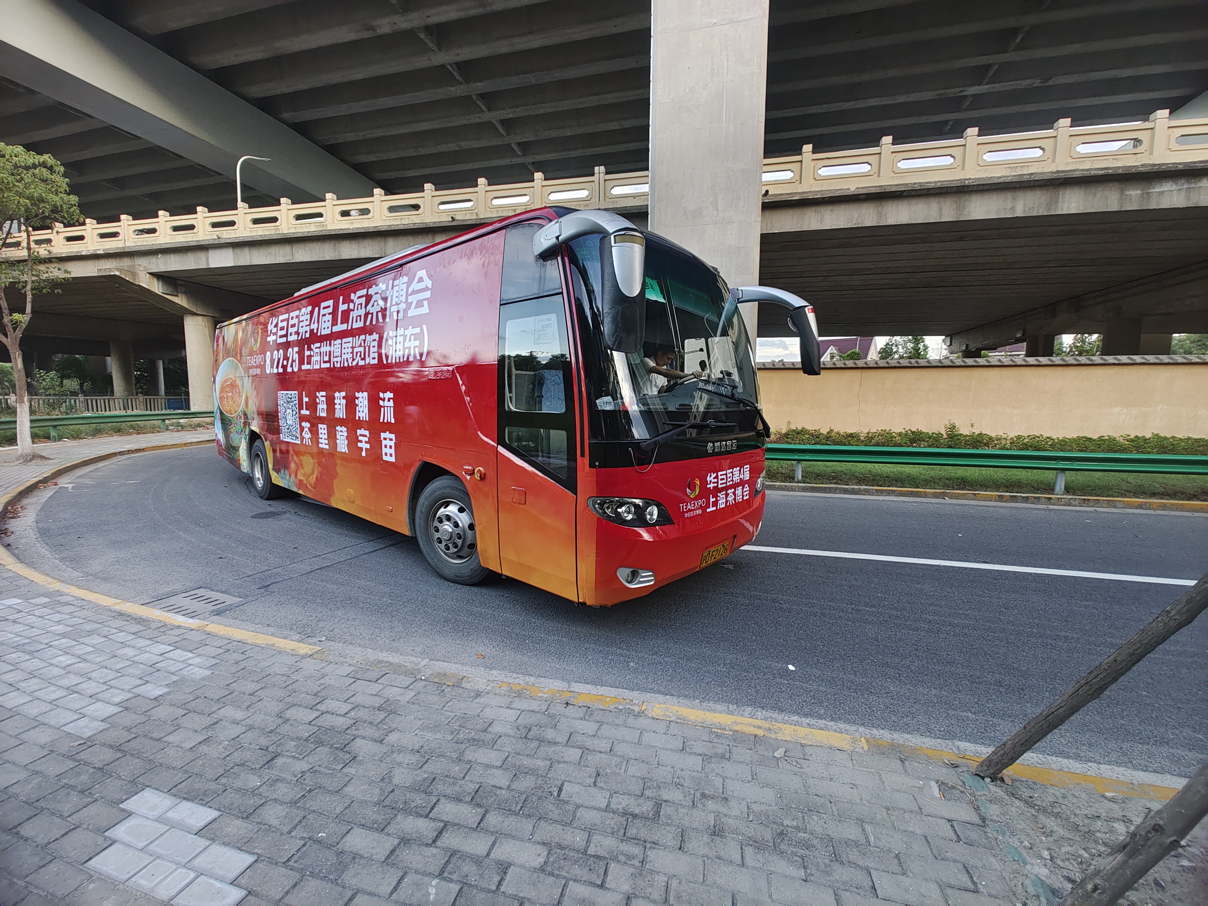 杭州市专业道闸广告公司推荐/本地道闸