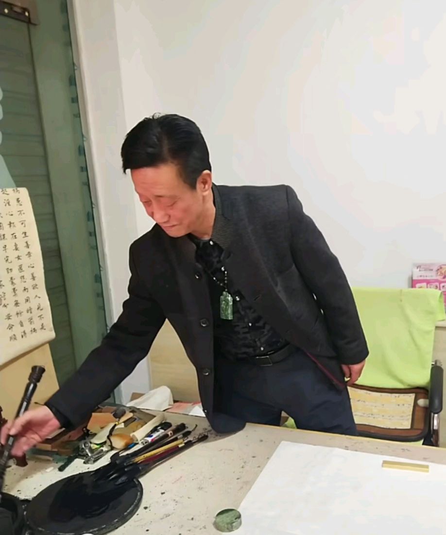 甘肃通渭书法家王炳文书法作品,笔意流畅,古朴典雅,飘逸俊美