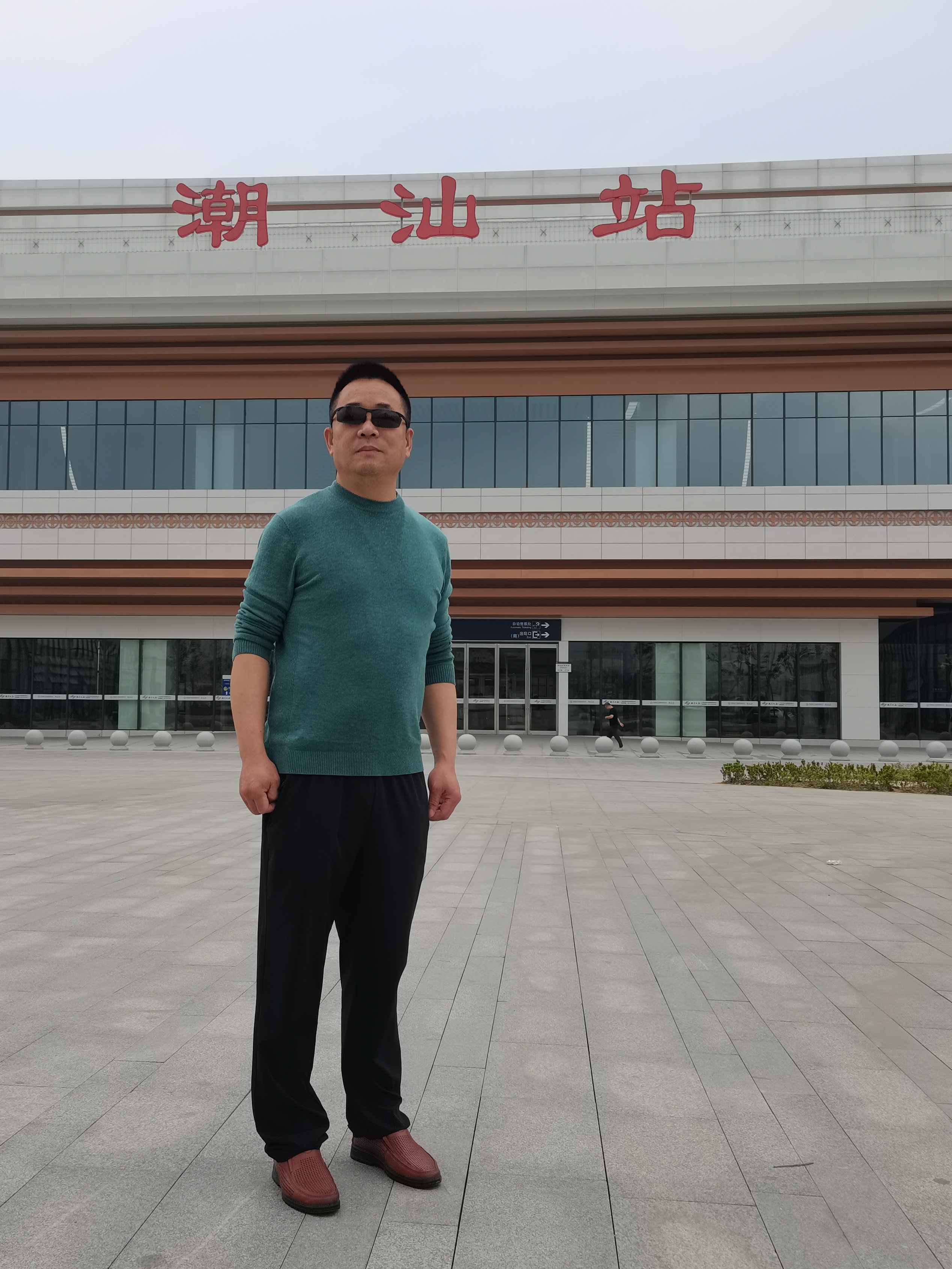 这个世界就是一场优胜劣汰的游戏, 必须要有顽强的意志, 拥有对大多数