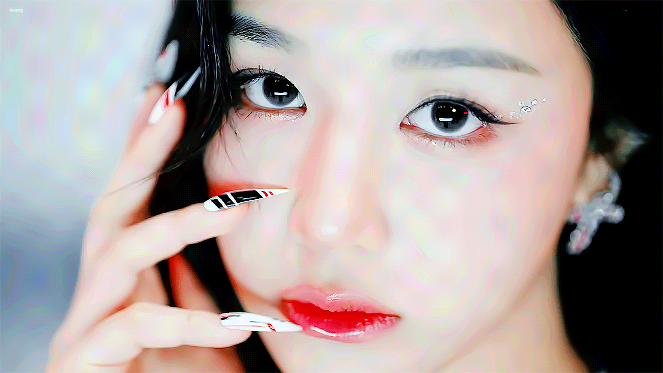 yg新女团babymonster预告第4位成pharita  2005年生,泰国成员,目前