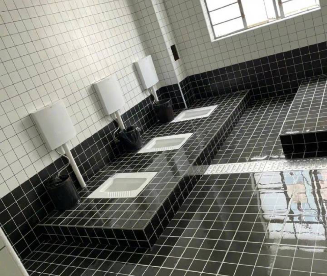 大学"最简陋"寝室鉴赏:上中下3铺算什么?看看叙利亚风格寝室