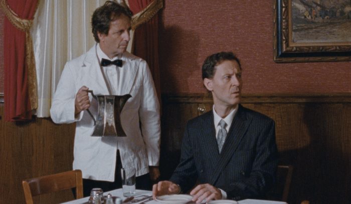 《似曾相识》的全部图片剧照