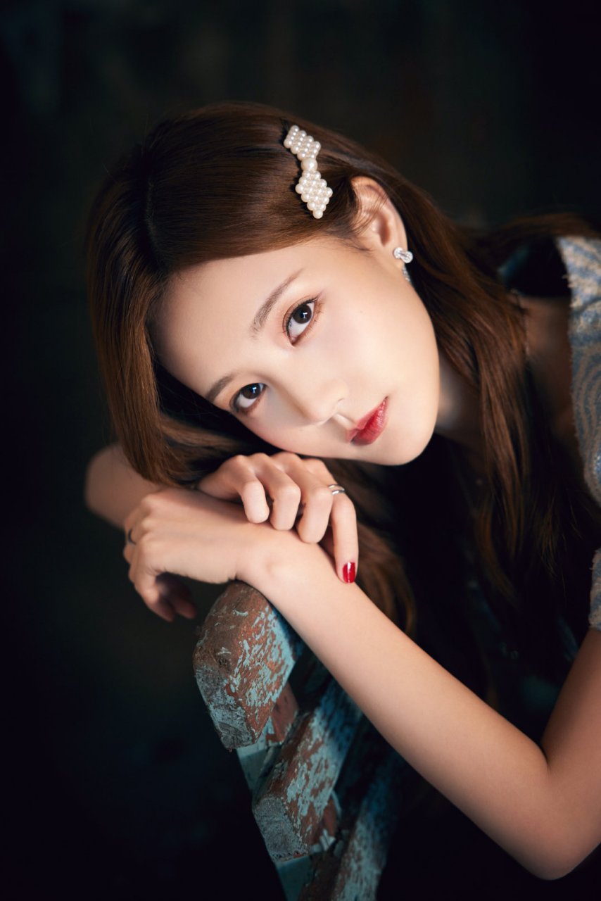 李一桐高清壁纸头像(六)[比心]