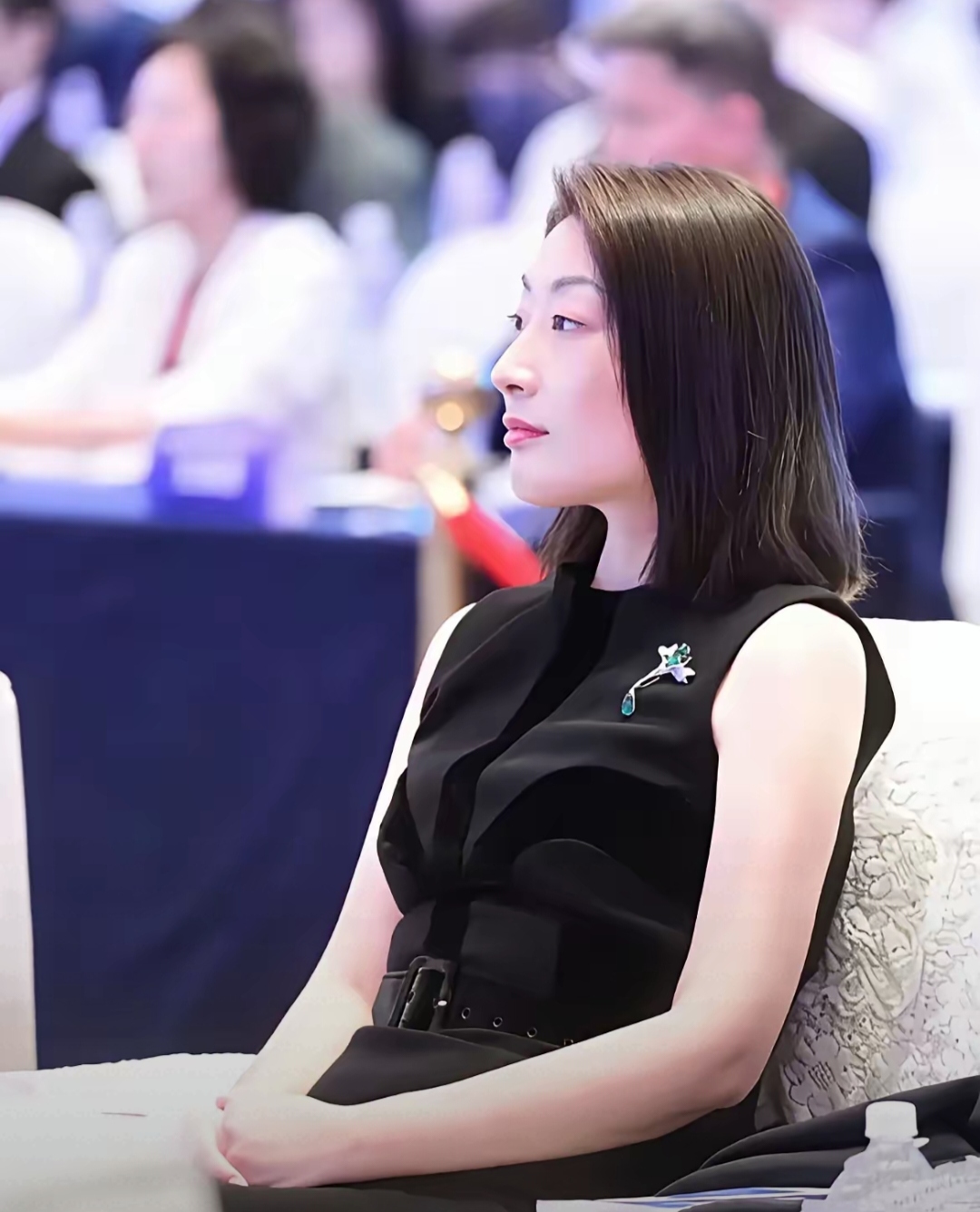 表面上,我还得努力维持长公主的完美人设