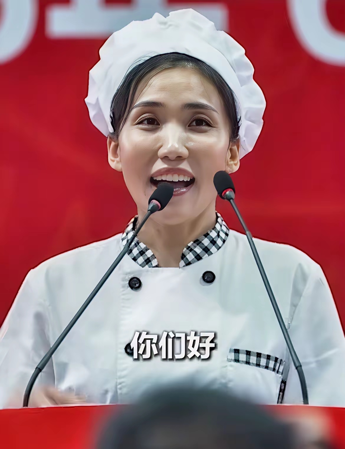 这位食堂阿姨你火到了人民日报