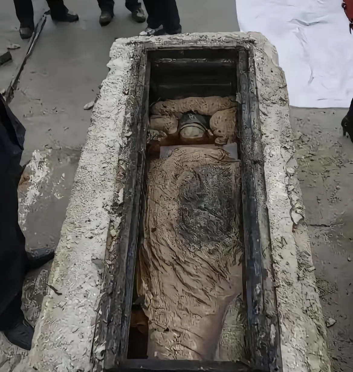 让先人安详的睡吧,别惊动她好不好