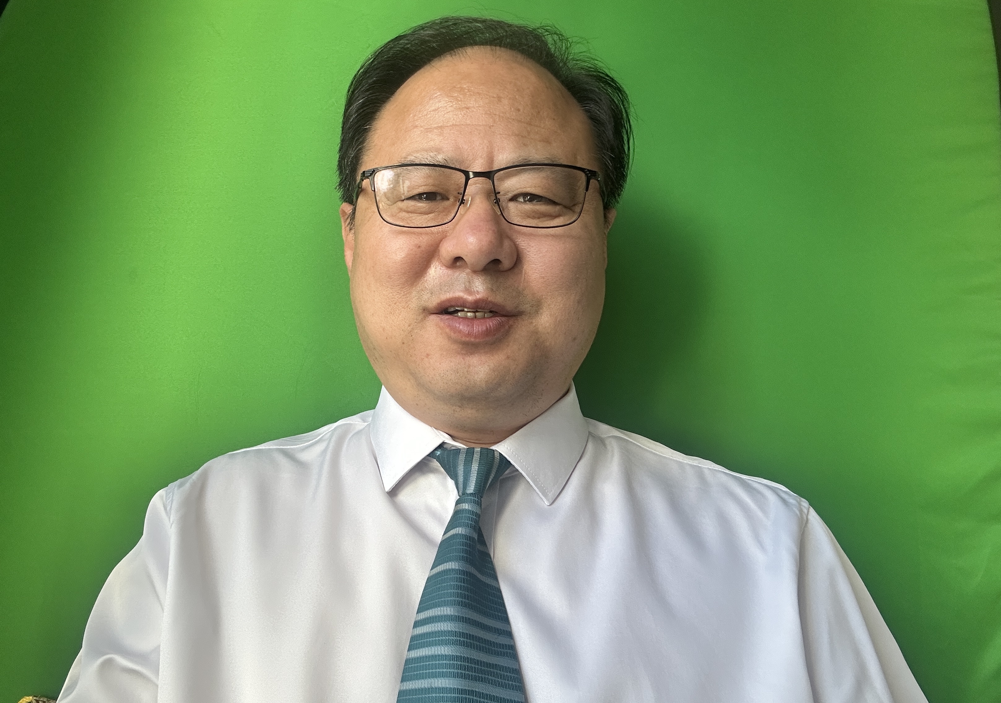 涉嫌受贿罪被提起公诉意味着以下几点: