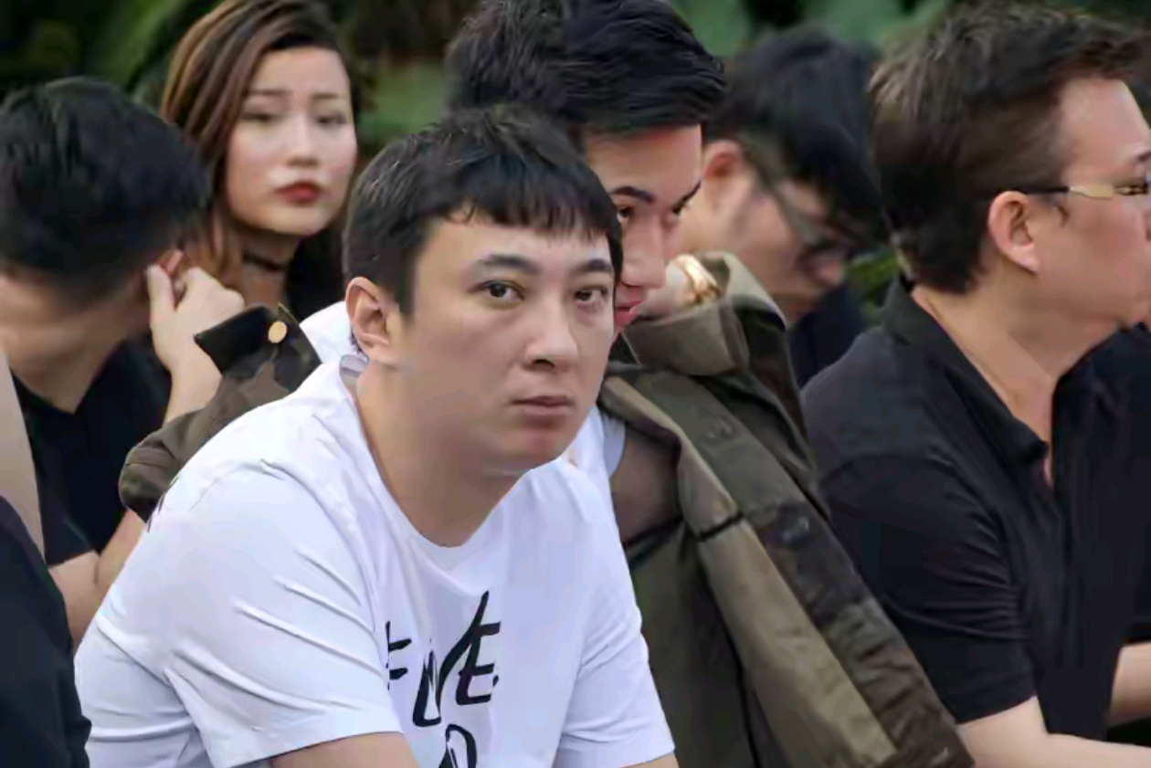 私人飞机也转张一山和王思聪王思聪蛋糕上写着kimi图片