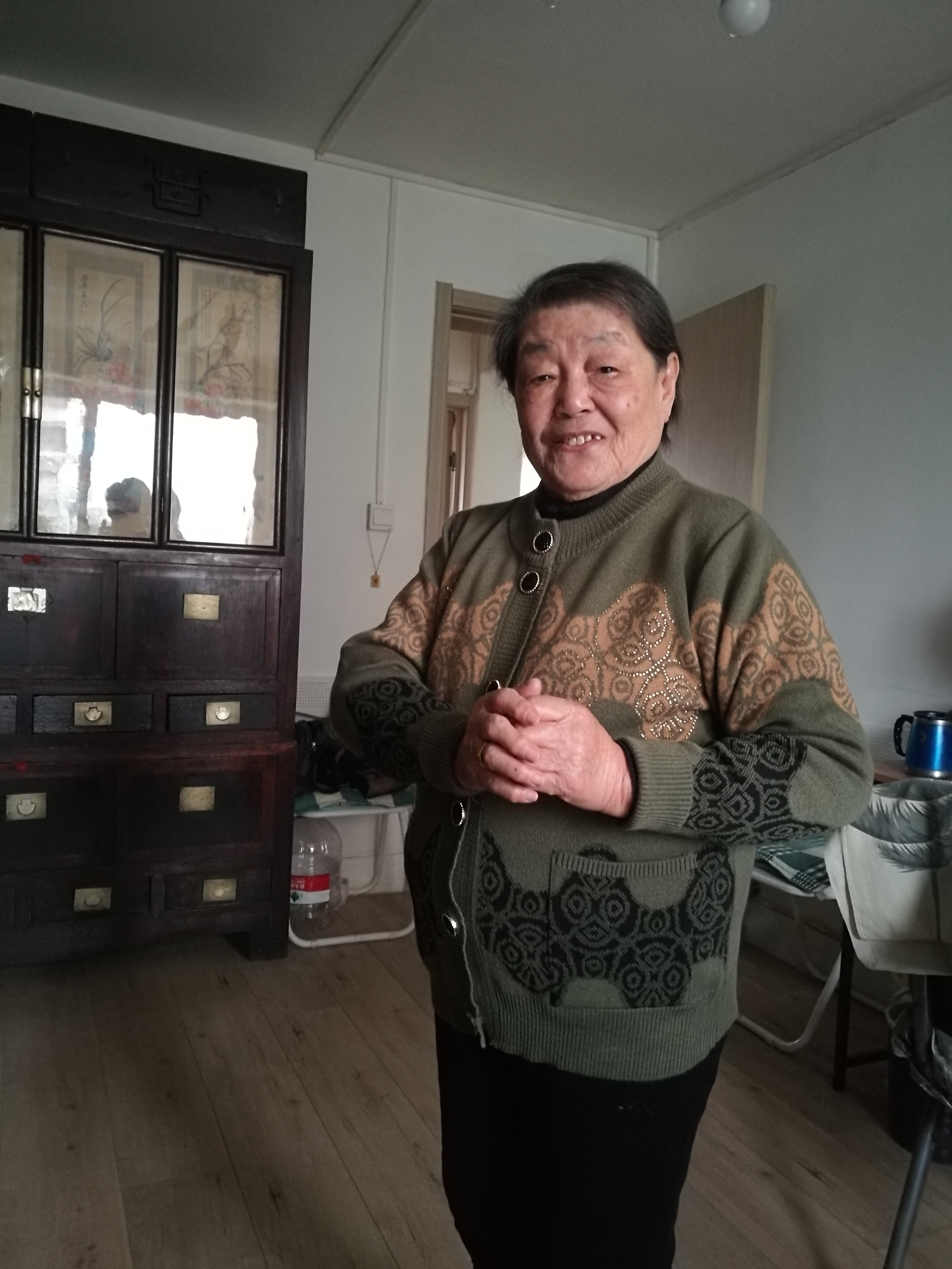 有糖尿病,高血压的阿婆,竟凭"啥都能炫"的好胃口,一路"吃"到90岁高龄!