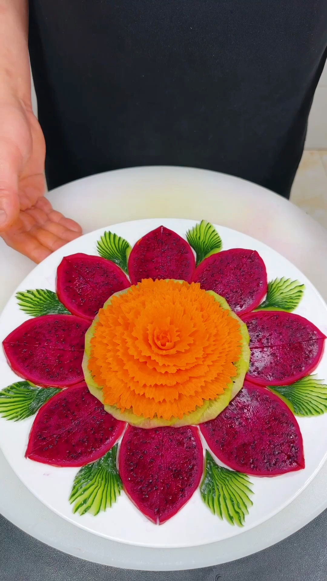 这样一盘火龙果摆盘,88可以吗