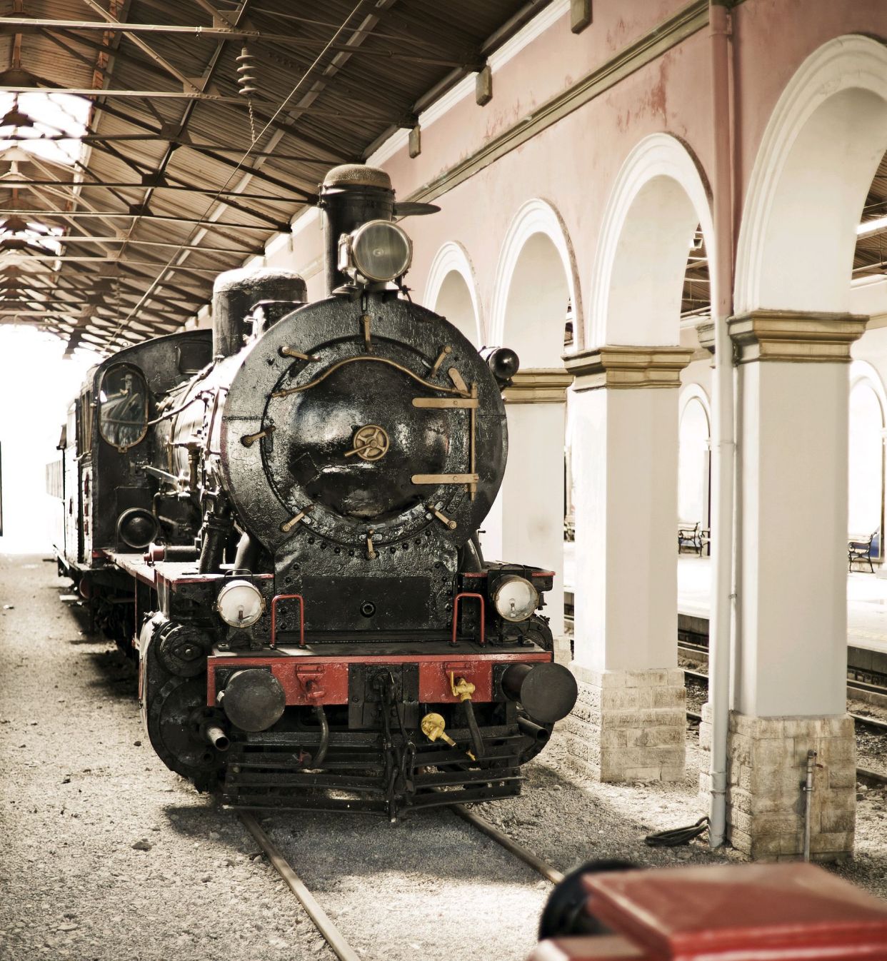 1825年:史蒂芬孙制造的第一台蒸汽机车试行的历史意义