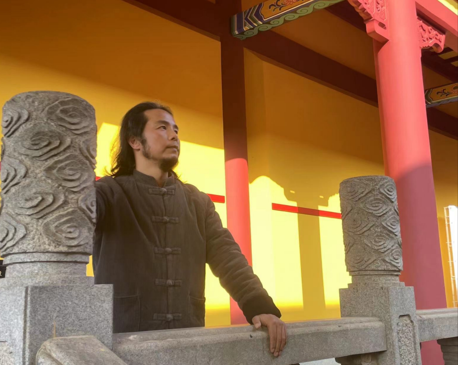 若是感情好,生活也幸福;若是感情不好,生活会陷入悲伤