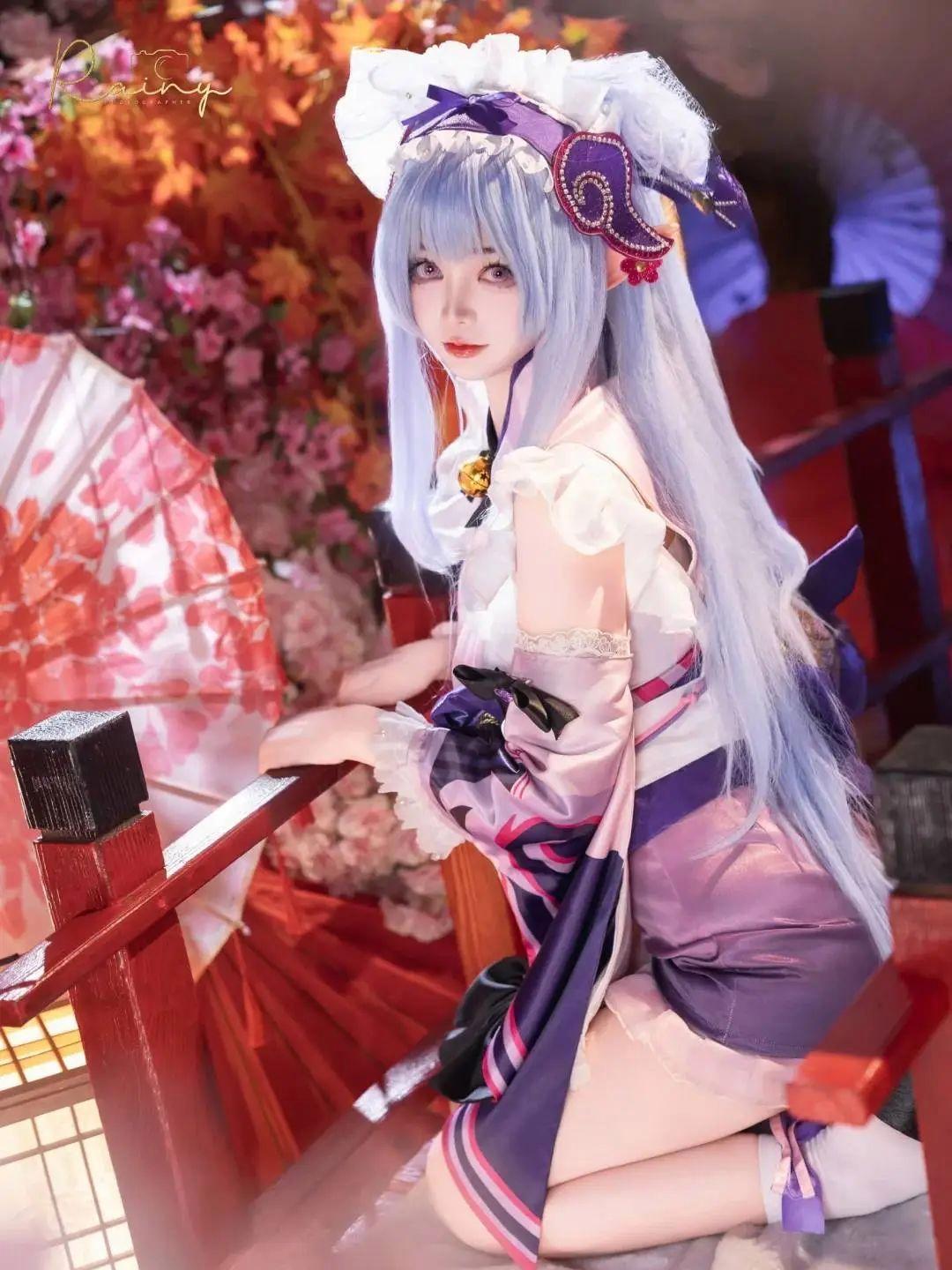 原神心理诊疗师cos白到发光这腰臀比建模师都跪了动态连更挑战