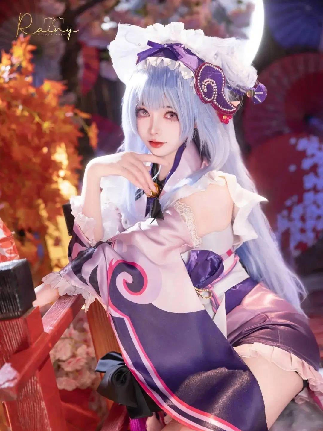 原神心理诊疗师cos白到发光这腰臀比建模师都跪了动态连更挑战