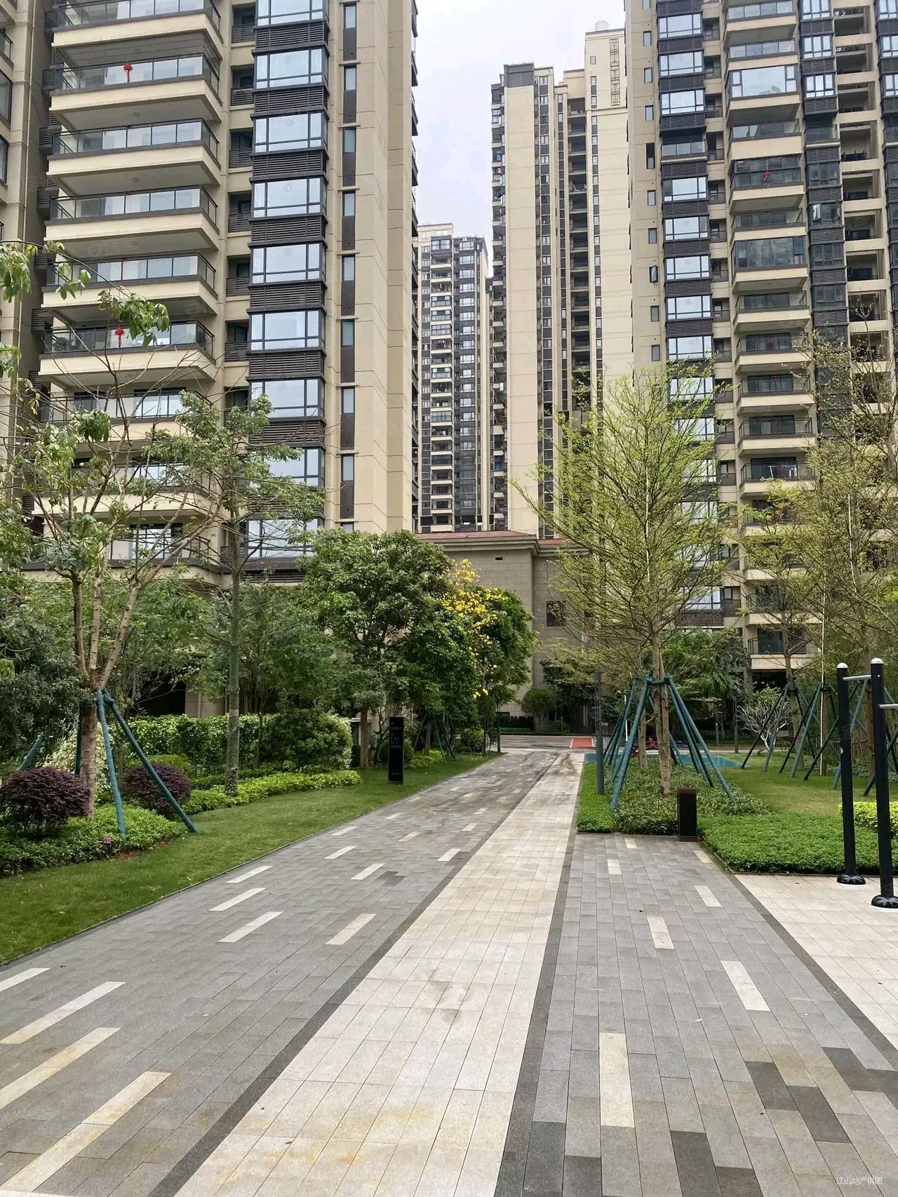 逸骏华庭三栋三明明城金澜湾实景图中山住宅楼盘图片大全广东中山市