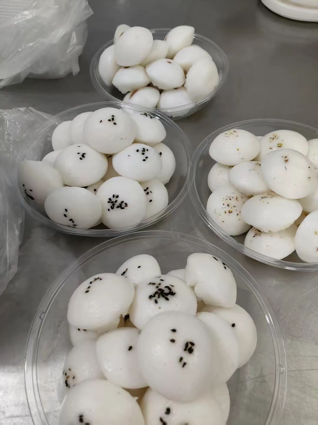 迎尚宾米粑米糕柔软细腻清香劲道是吃饭时的主食喝茶时的点心
