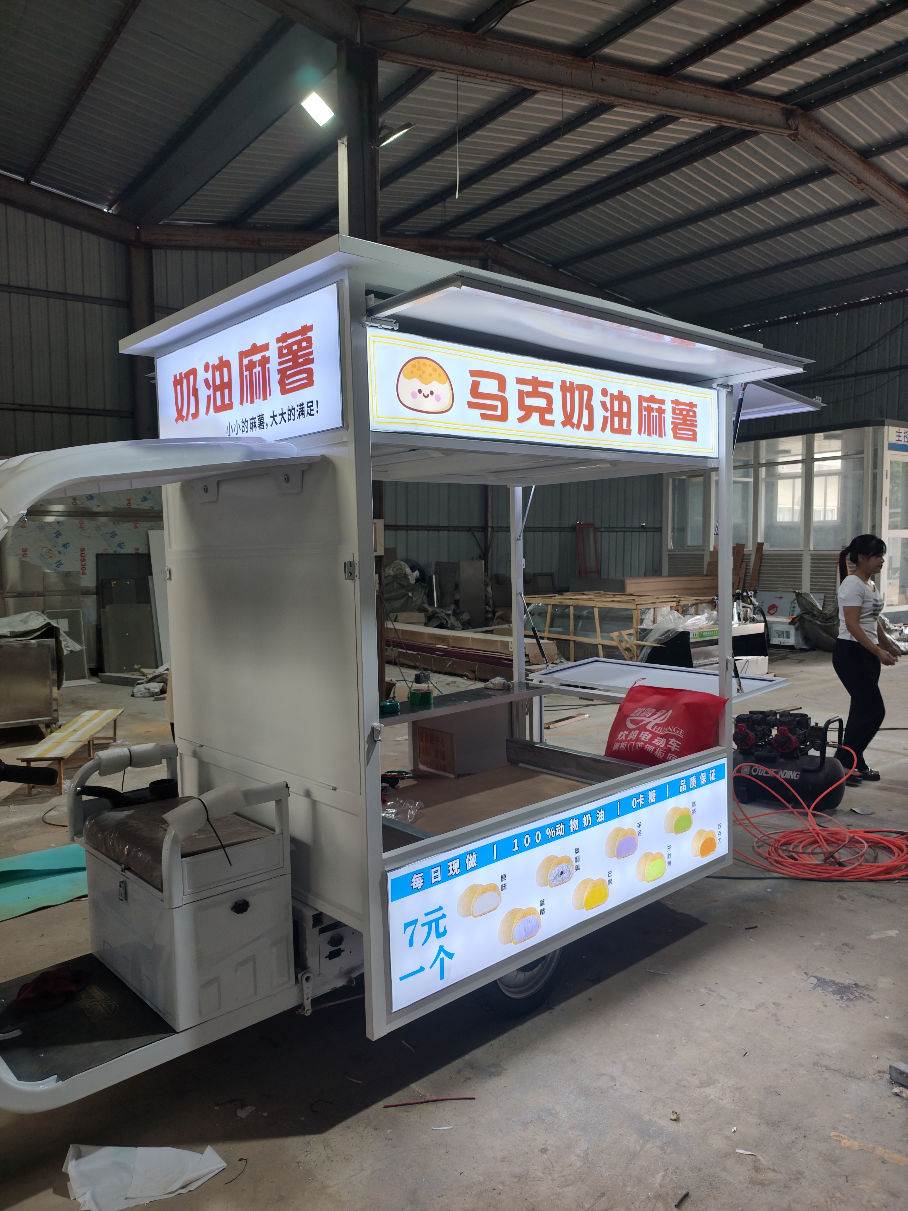 每天发朋友圈,我负责晒,你负责看