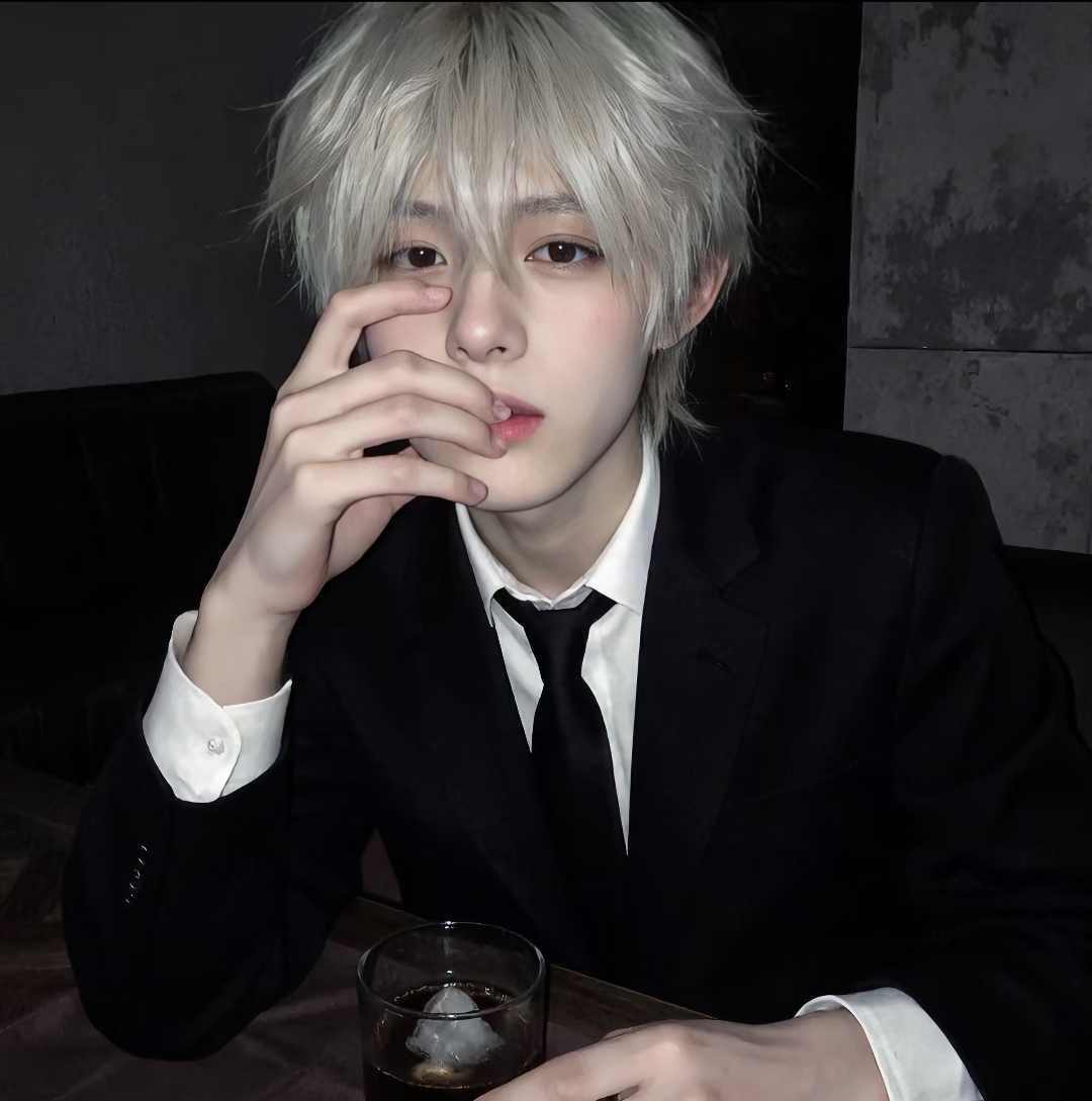 38张高质量帅气高冷温柔阳光治愈系男生头像推荐